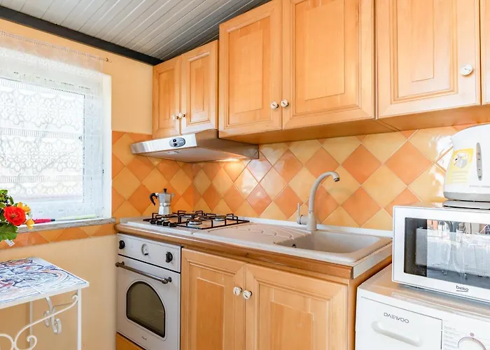 Giardini Naxos Apartment With Terrace Near The Sea